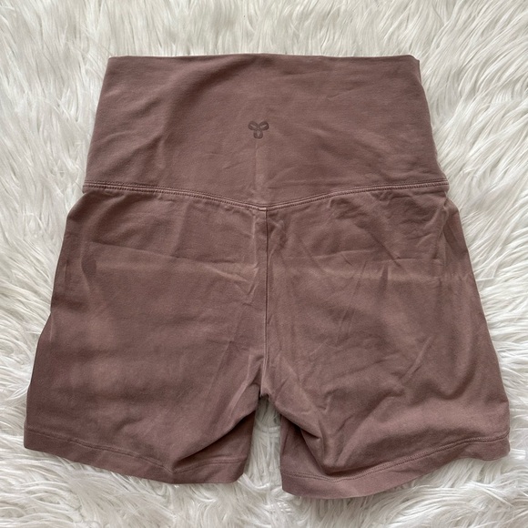 Tnaction - Picture 2 of 3